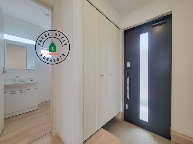 熊本市南区八分字町第14-2棟（1号棟）の防犯設備|二重ロックでしっかり防犯対策ができます。