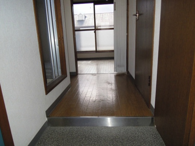 【玄関】 | リトルパレス