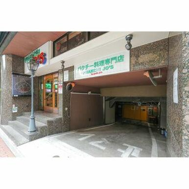 ラ・トゥール・クォーファンのその他