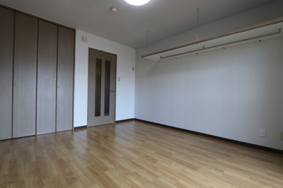 【洋室】 | サンライト・１２