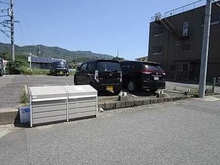 安佐南区伴中央４丁目の周辺