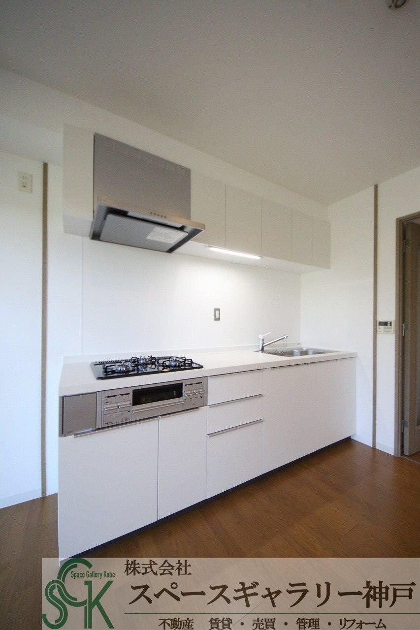 井吹東シティコートのキッチン|※お部屋により仕様が異なる場合があります。