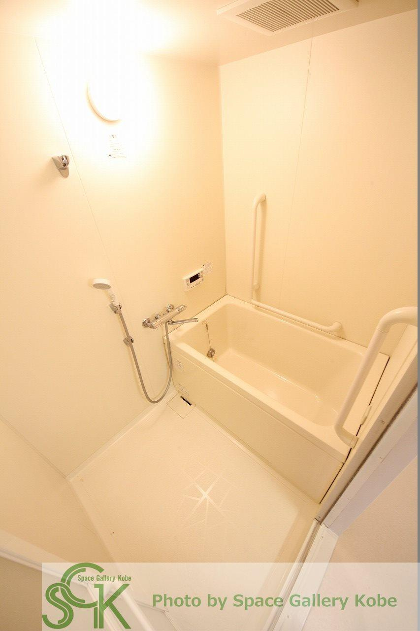 井吹東シティコートの浴室|※お部屋により仕様が異なる場合があります。