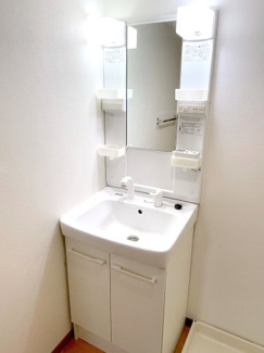 【洗面所】 | イプシロンＣ棟　415 | 嬉しい独立洗面台♪