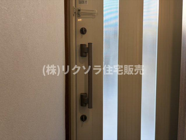 四宮5丁目　中古一戸建ての防犯設備|ツーシリンダー錠
■物件内覧・資金計画相談・住宅ローン相談、リフォーム相談、お問合せ受付中■
※当日・翌日のご内覧、ご相談はお電話でのお問合せがスムーズです！
