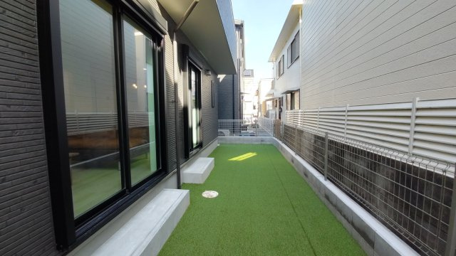 神戸市垂水区泉が丘　新築一戸建の庭