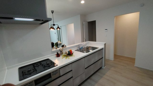 神戸市垂水区泉が丘　新築一戸建のキッチン