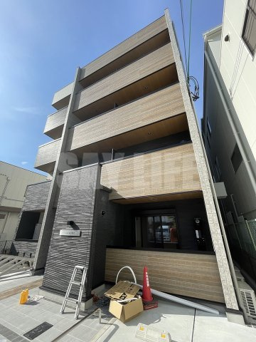 S-MOVE大阪鶴見の外観