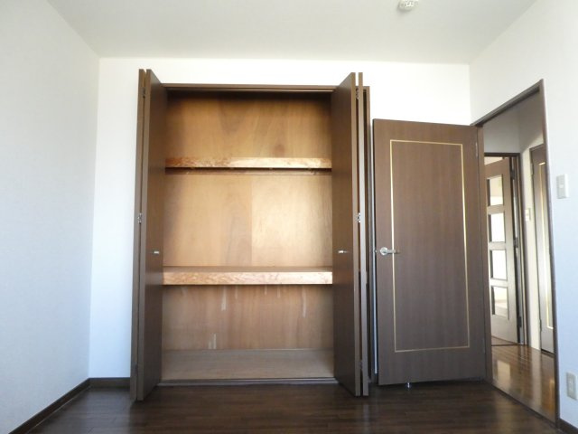 ヴィエント信和の収納