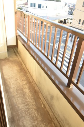 【バルコニー】 | ハイツクイーンパレス