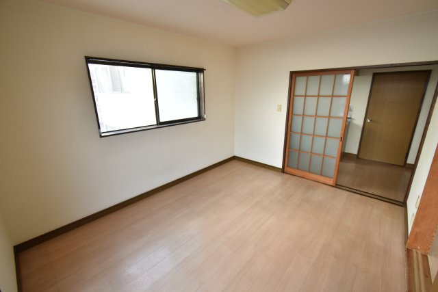 【居間・リビング】 | ハイツクイーンパレス