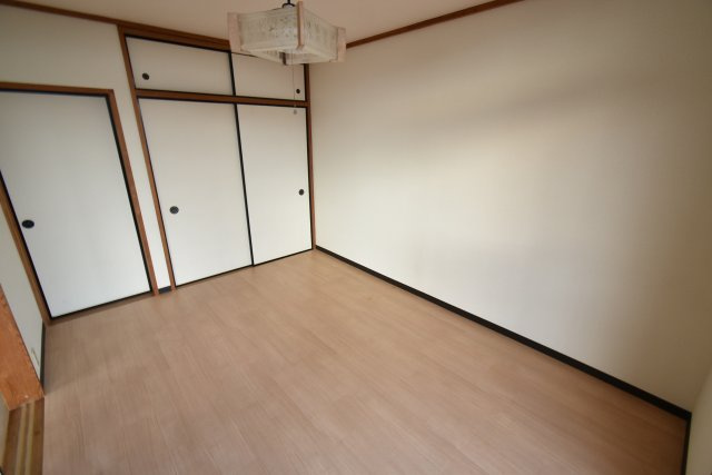 【居間・リビング】 | ハイツクイーンパレス