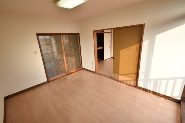 【居間・リビング】 | ハイツクイーンパレス