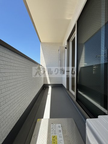クリエオーレ田辺のバルコニー
