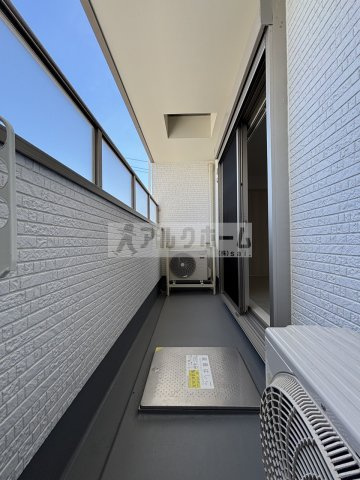 クリエオーレ田辺のバルコニー