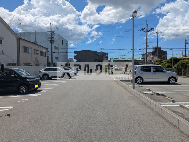 Casa Calma（カーサカルマ）の駐車場|Casa Calma　カーサカルマ