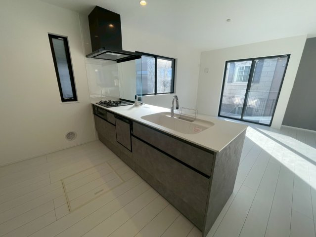 横浜市都筑区荏田南３丁目 新築戸建て【仲介手数料無料】