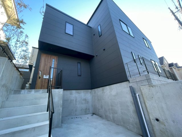 横浜市都筑区荏田南３丁目 新築戸建て【仲介手数料無料】