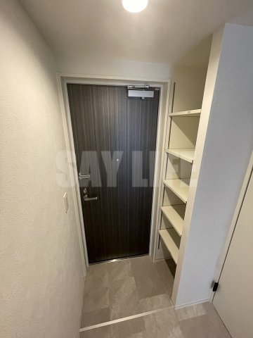 S-MOVE大阪鶴見の玄関