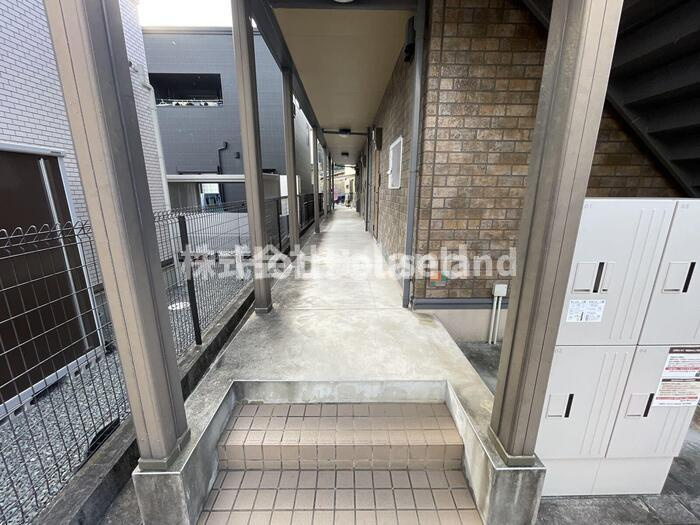 マリン毛見のエントランス