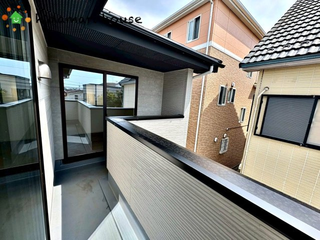 北区別所町9期　新築戸建　リガーレ02のバルコニー