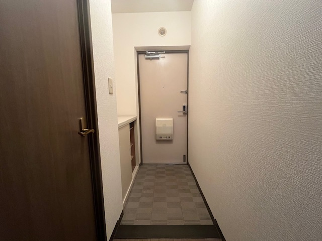 クレセールサダの玄関