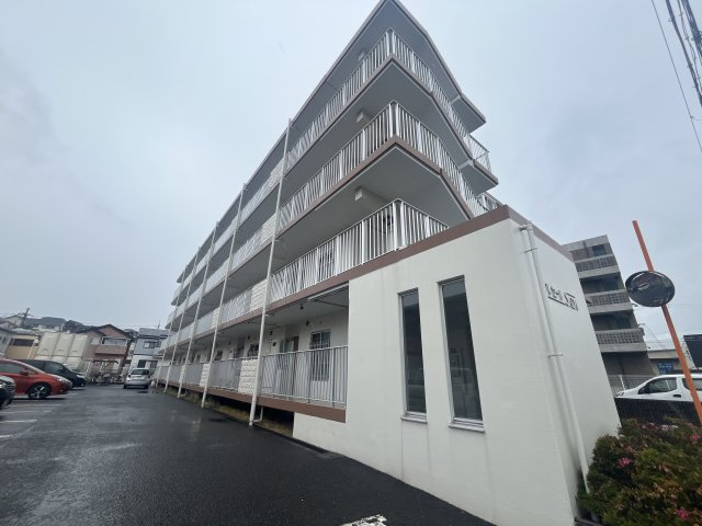クレセールサダの外観