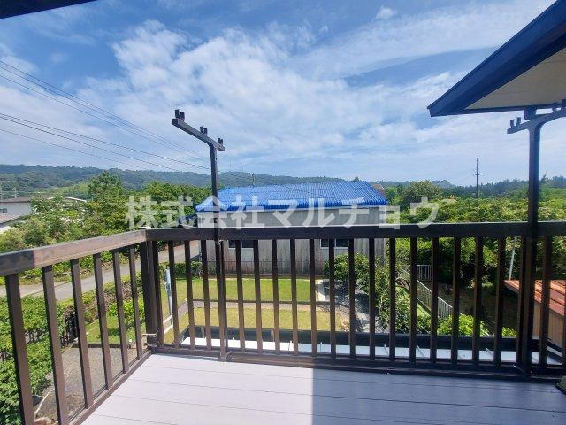 印南売り家のバルコニー|暖かな日差しのふりそそぐバルコニー