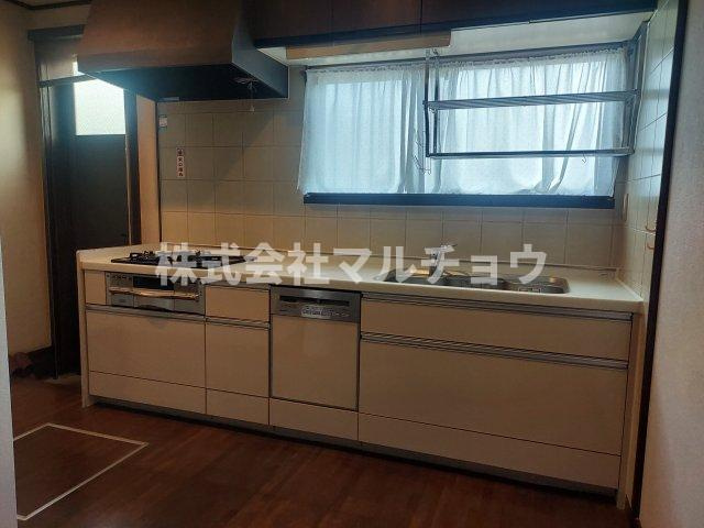 印南売り家のキッチン|使いやすいキッチンです