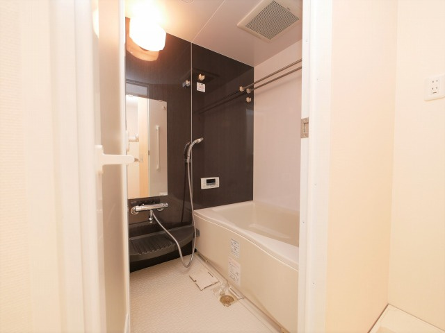 大阪市天王寺区上汐５丁目の賃貸マンションの浴室
