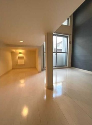 【居間・リビング】 | エメテラス