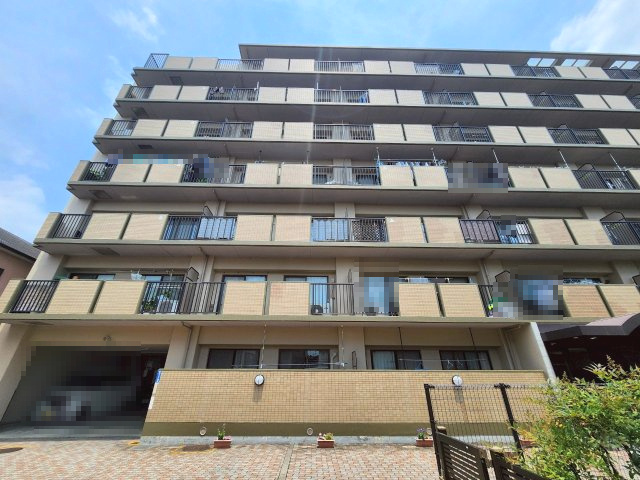 【成約済】長岡京グリーンマンションの外観|現況：空家につき、現地ご内覧も可能です。
お気軽にご相談ください！