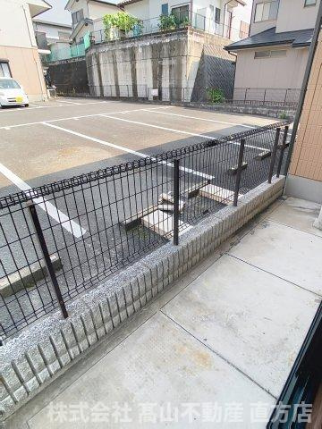 ディアス馬場山 B棟のバルコニー