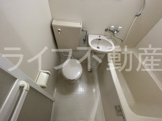 エスティビル旭町のトイレ|コンパクトで使いやすいトイレです