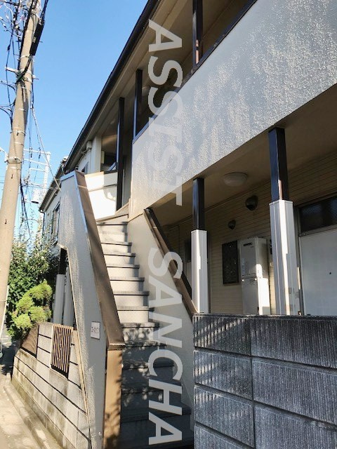 コーポセブンのエントランス