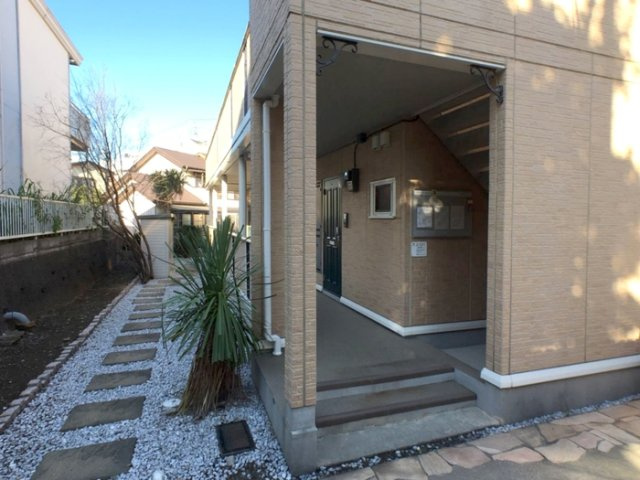 【エントランス】山手ヒルズ　壱番館 