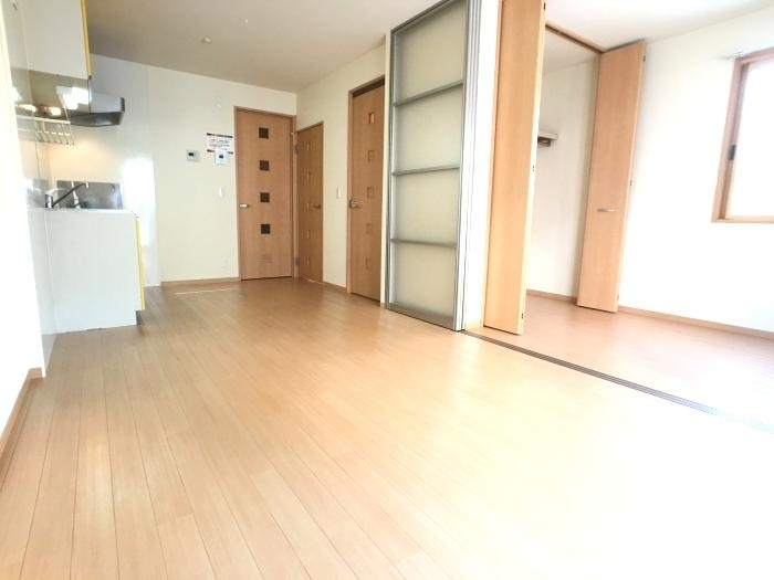 【居間・リビング】山手ヒルズ　壱番館 