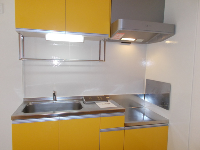 【キッチン】山手ヒルズ　壱番館 