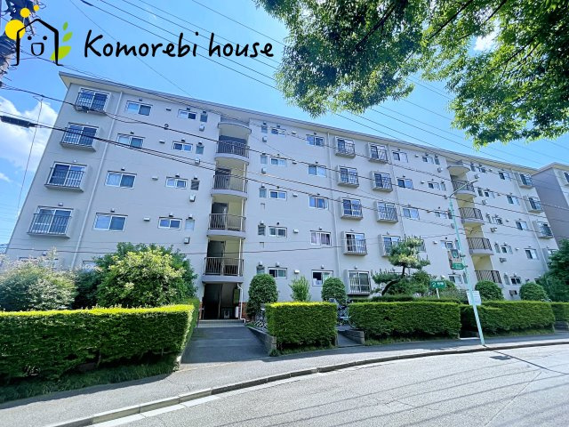 大宮七里グリーンハイツ二号棟の外観|外観は落ち着いています