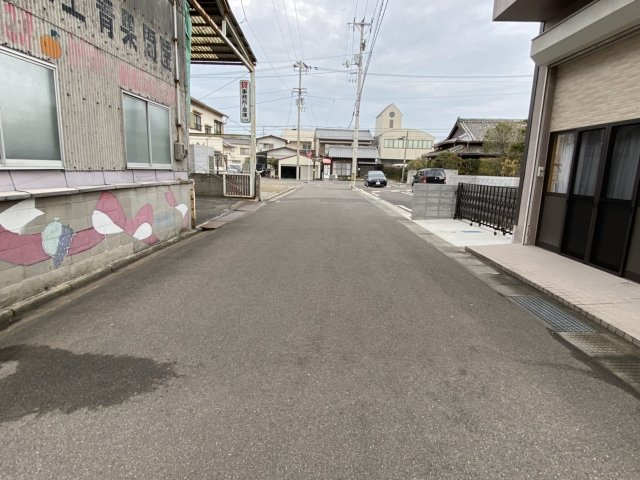 泉池町　売土地の前面道路含む現地写真|【前面道路含む現地写真】