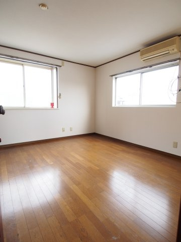 神戸市長田区庄田町４丁目の賃貸マンションの居間・リビング