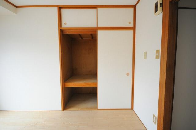 反転タイプ別部屋の室内写真