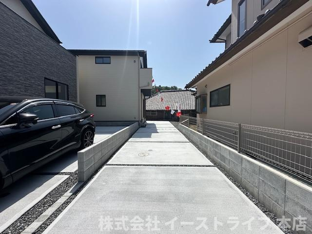 【新築戸建】いわき市小名浜4期　価格変更！！の駐車場|2号棟写真　3台駐車可能（車種による）