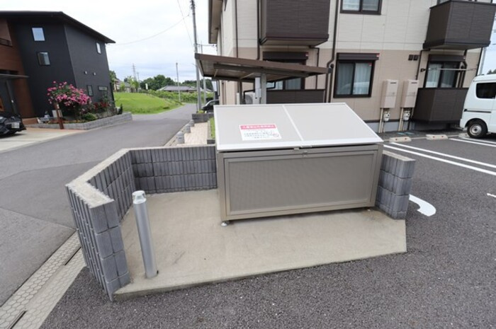 casa serena・casa vivace カーサセレーナ|ゴミストッカー