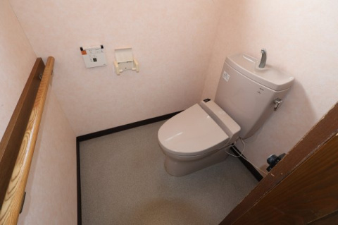 学校町2丁目　田中貸家のトイレ|シンプルで使いやすいトイレです