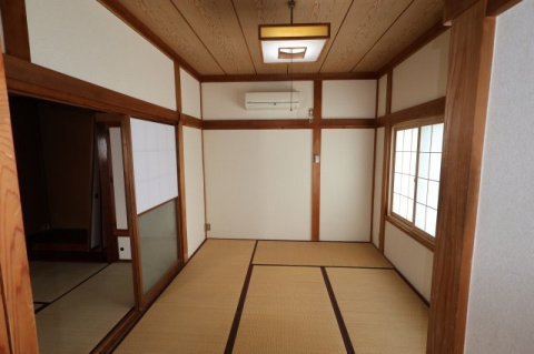 学校町2丁目　田中貸家の和室|和室、ちょっとしたくつろぎスペースにいかがでしょうか