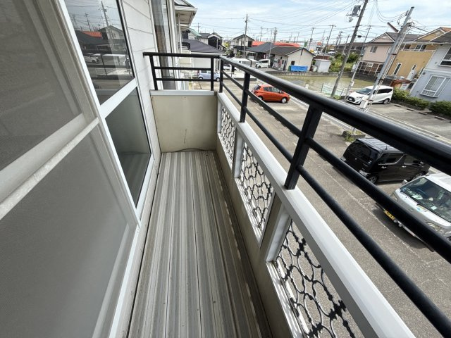 ムーンハウスⅡB棟のバルコニー