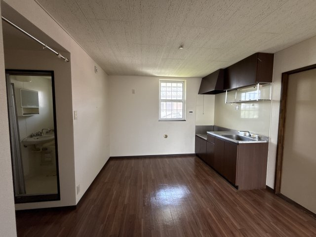 ムーンハウスⅡB棟の居間・リビング