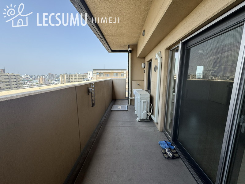 エイジングコート姫路のバルコニー