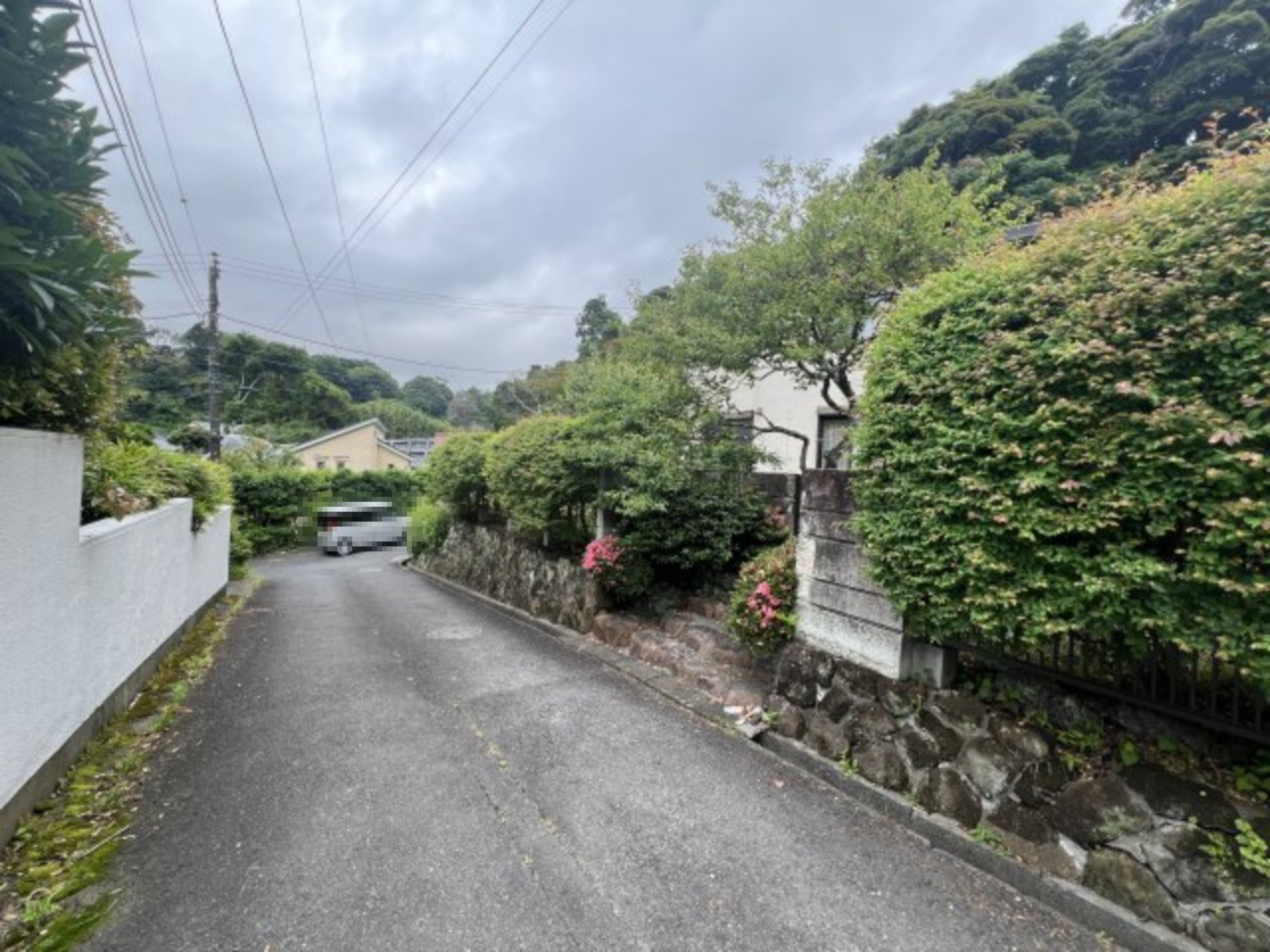 手入れの行き届いた広いお庭がある緑豊かな高台の戸建住宅のその他